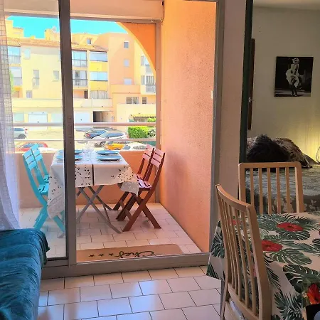 Moderne Avec Piscine, 200m - 4 Couchages, Cap D'agde - Fr-1-249-388 Agde